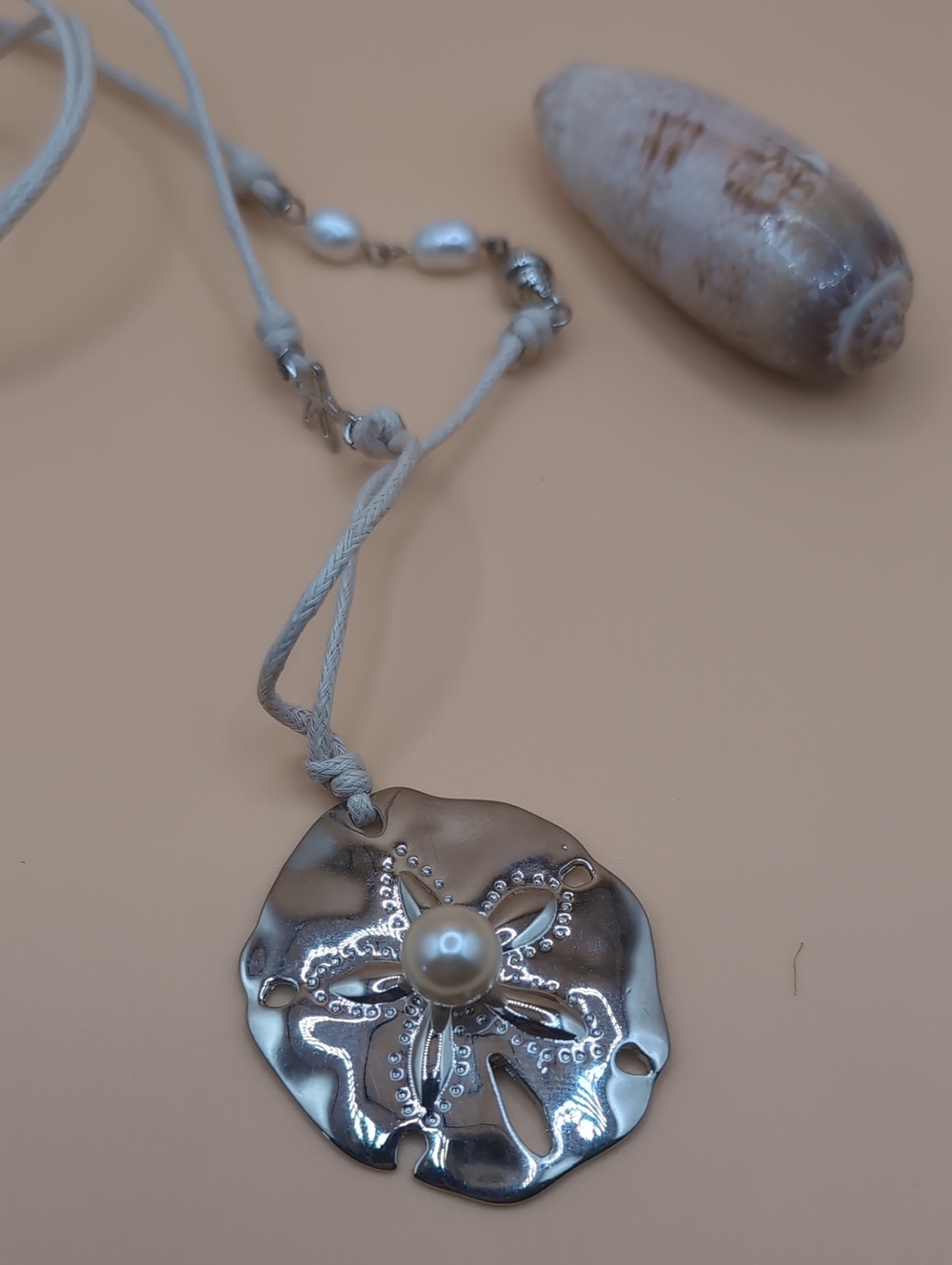 Vantel Pearls Shoreline Adjustable Necklace NWT